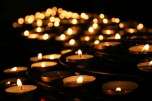 Candele dedicate ai bambini persi